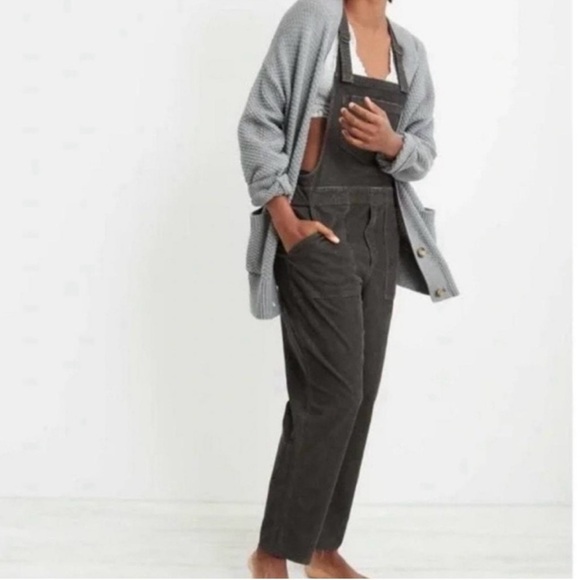 Aerie Overalls - Picture 2 of 10